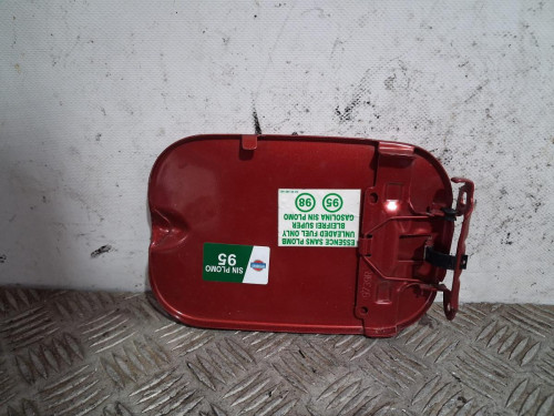TAPA EXTERIOR COMBUSTIBLE 