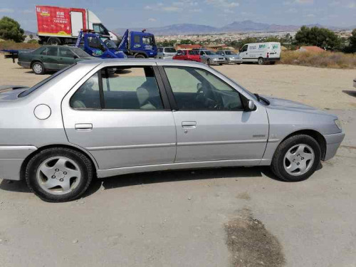 PEUGEOT 306 3/5 PT. / 4 PT. (S2) — vehículo donante para recambios 