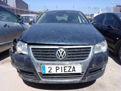 VOLKSWAGEN PASSAT BERLINA (3C2)