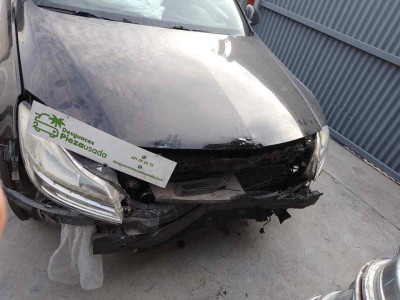 OPEL INSIGNIA BERLINA