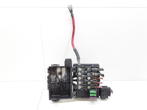 CAJA RELES / FUSIBLES Seat LEON (1M1) 
