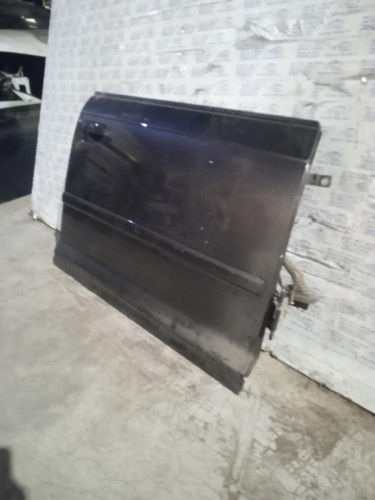  PUERTA DELANTERA DERECHA 
