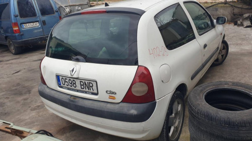 RENAULT CLIO II FASE II (B/CB0) — автомобиль-донор на запчасти 