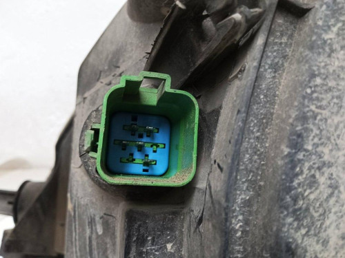  FARO DERECHO Ford KA (CCQ) 