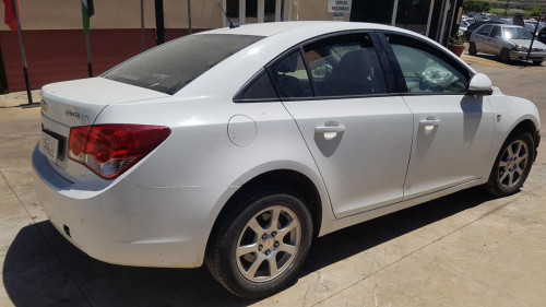  Chevrolet Cruze (2009->) SIN IDENTIFICAR 