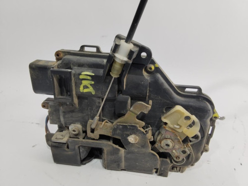 CERRADURA PUERTA DELANTERA DERECHA Audi A6 AVANT (4B5) 