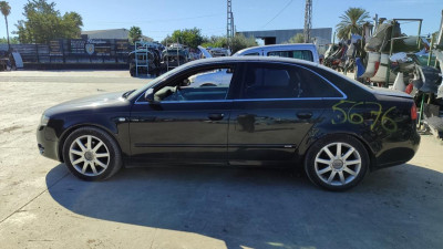 AUDI A4 BERLINA (8E)