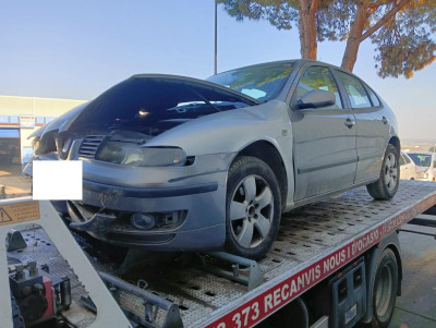 SEAT LEON (1M1)