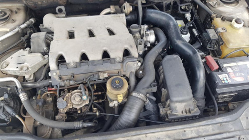 Renault Laguna (B56)(1994->) — автомобиль-донор на запчасти 