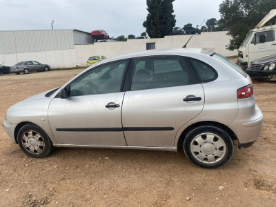 SEAT IBIZA (6L1)