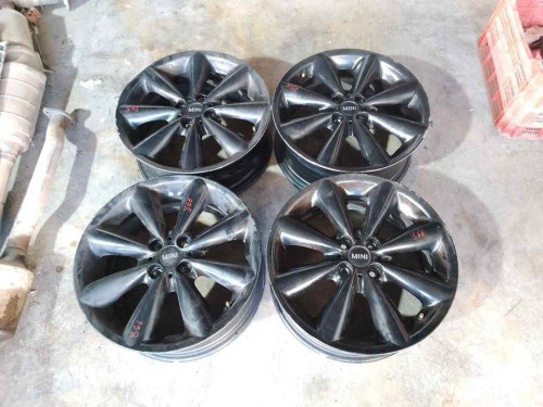JUEGO LLANTAS MINI MINI (R56) 