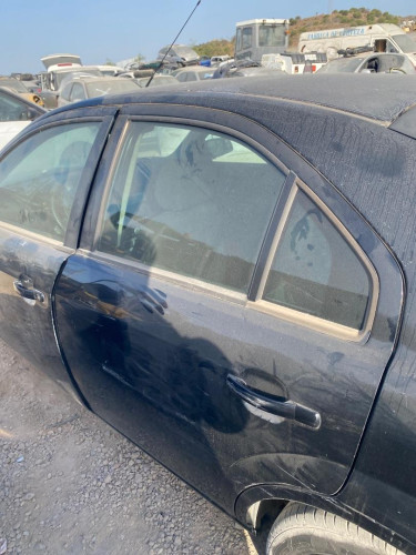 PUERTA TRASERA IZQUIERDA FORD MONDEO BERLINA (GE) 