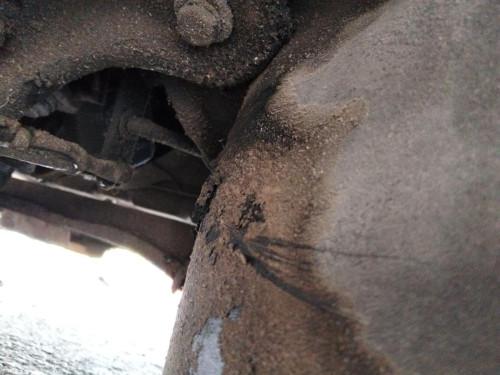 AMORTIGUADOR DELANTERO IZQUIERDO Nissan VANETTE (C220) 