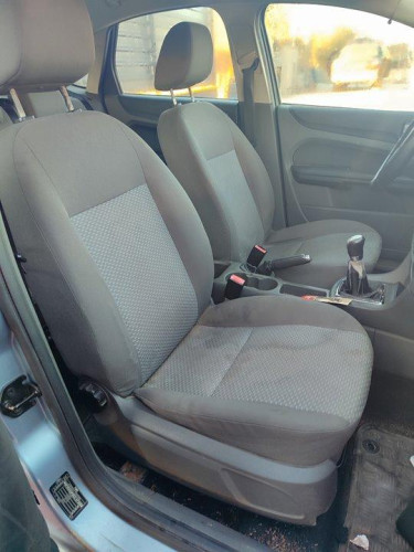 FORD FOCUS BERLINA (CAP) — vehículo donante para recambios 