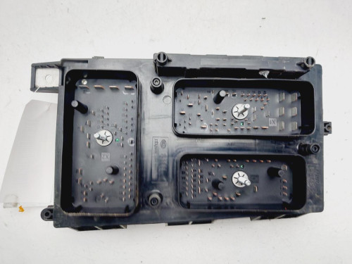 CAJA RELES / FUSIBLES Opel ASTRA H GTC 