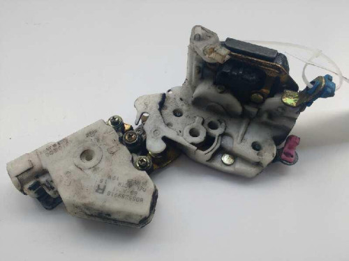  CERRADURA PUERTA DELANTERA DERECHA Nissan ALMERA (N15) 