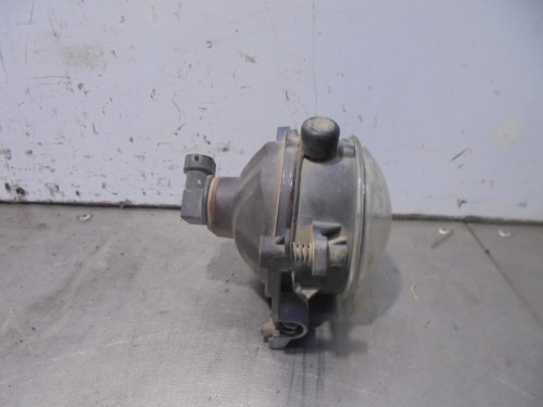  FARO ANTINIEBLA IZQUIERDO Ford FOCUS BERLINA (CAP) 
