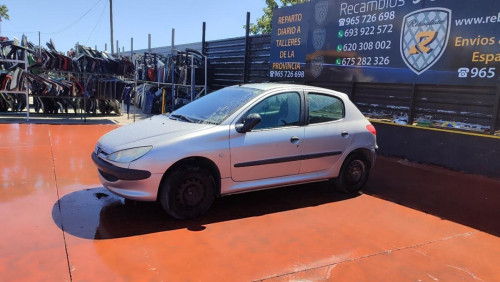  PEUGEOT 206 