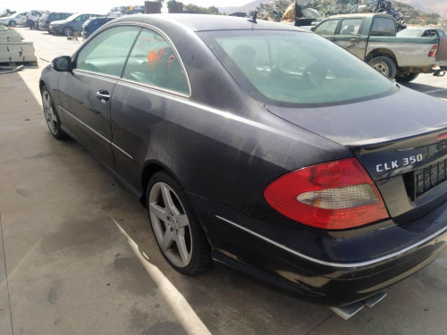  MERCEDES-BENZ CLK (BM 209) COUPE 
