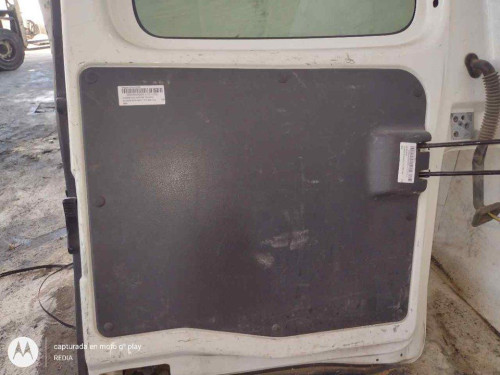 GUARNECIDO PORTON TRASERO CITROEN BERLINGO 