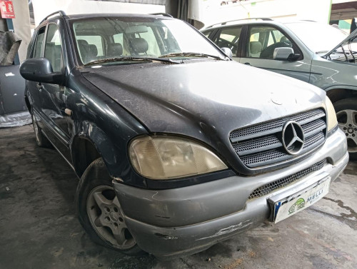  MERCEDES-BENZ CLASE ML (BM 163) 