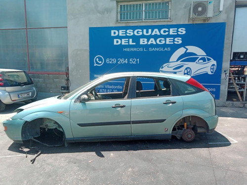  FORD FOCUS BERLINA (CAK) 
