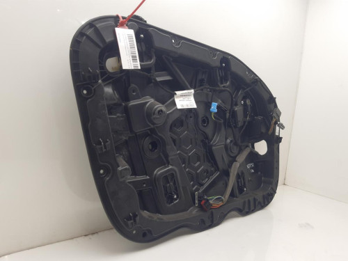 ELEVALUNAS DELANTERO IZQUIERDO VOLVO XC40 