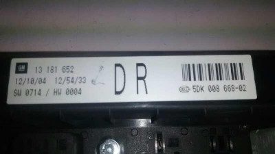 CAJA RELES / FUSIBLES, OPEL, ASTRA H BERLINA