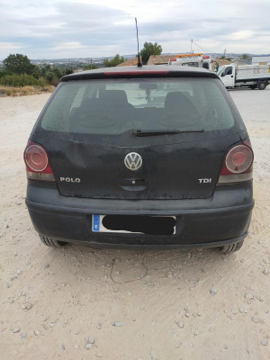 VOLKSWAGEN POLO IV (9N3)