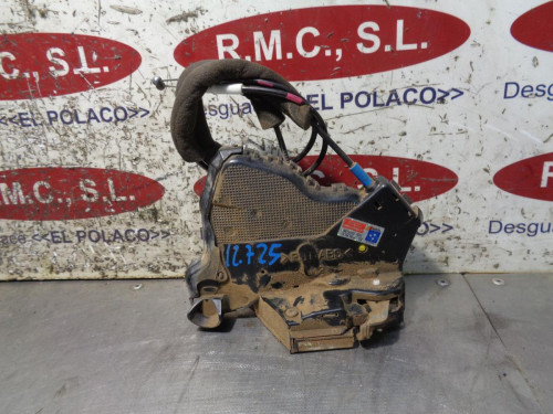 CERRADURA PUERTA DELANTERA DERECHA Toyota LAND CRUISER (J12) 