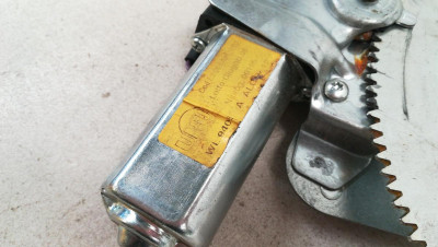 ELEVALUNAS DELANTERO DERECHO, CHEVROLET, KALOS