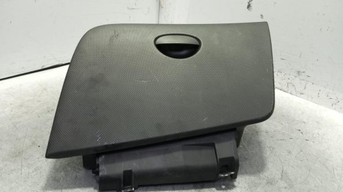 GUANTERA, SEAT, LEON (1P1)