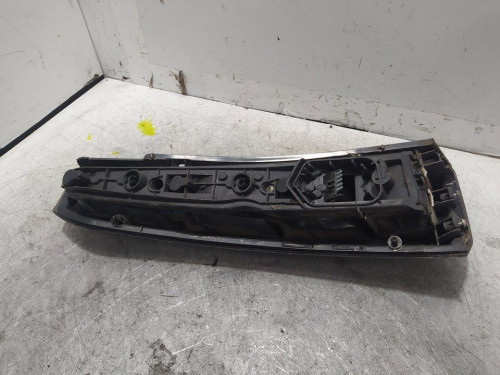  PORTON TRASERO DERECHO OPEL MERIVA 