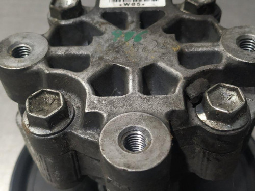  BOMBA DIRECCION CHRYSLER VOYAGER (RG) 