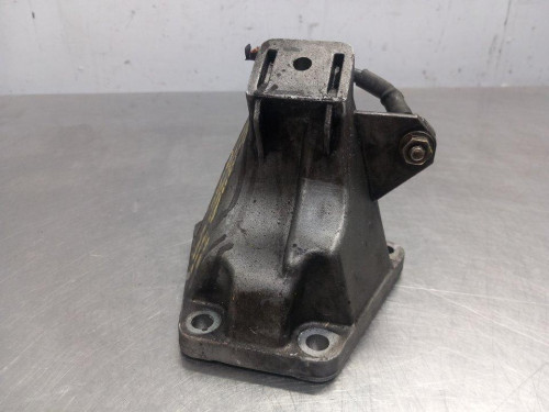  SOPORTE MOTOR DERECHO 