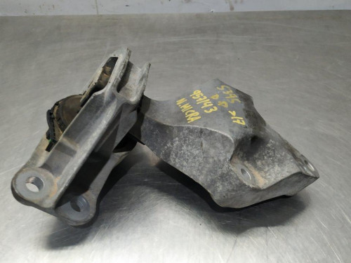  SOPORTE MOTOR DERECHO NISSAN MICRA (K14) 