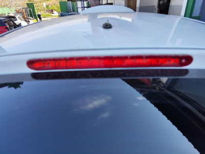 LUZ CENTRAL DE FRENO