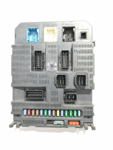  CAJA RELES / FUSIBLES PEUGEOT 207 