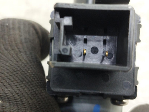 MOTOR ELEVALUNAS TRASERO DERECHO Mazda CX-3 (DK) 