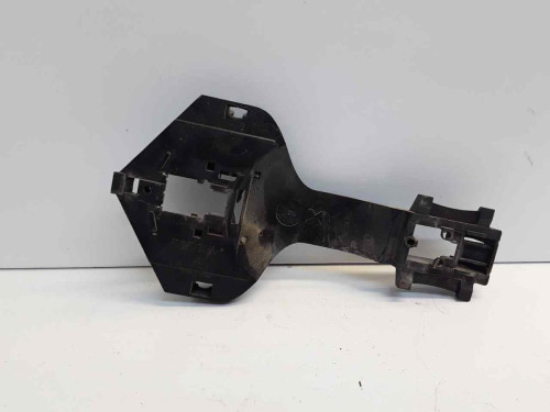 SOPORTE MANETA EXTERIOR DELANTERA DERECHA Mercedes-Benz SPRINTER II CAMIÓN DOKA 