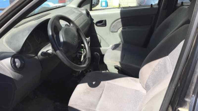 DACIA LOGAN 1