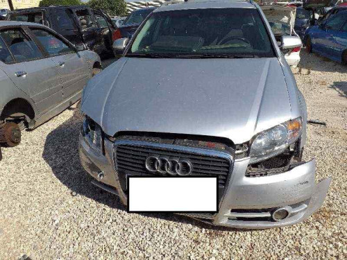  AUDI A4 BERLINA (8E) 