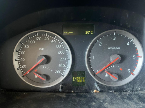  VOLVO V50 FAMILIAR 