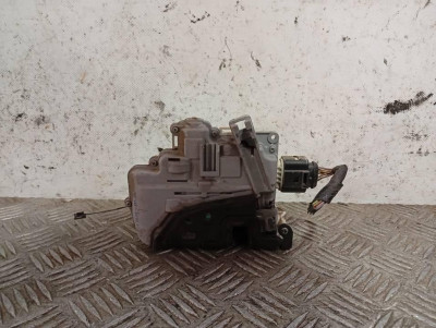 CERRADURA PUERTA DELANTERA IZQUIERDA