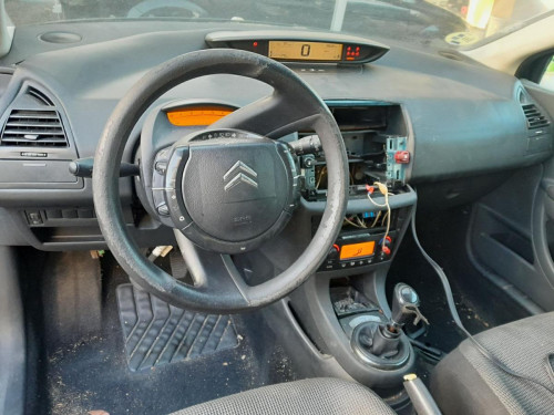 CITROEN C4 COUPE — автомобиль-донор на запчасти 