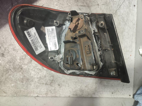 PILOTO TRASERO DERECHO Nissan ALMERA (N16/E) 