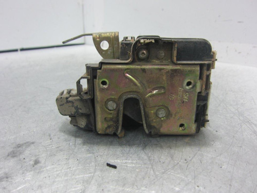  CERRADURA PUERTA DELANTERA DERECHA Seat IBIZA (6K1) 
