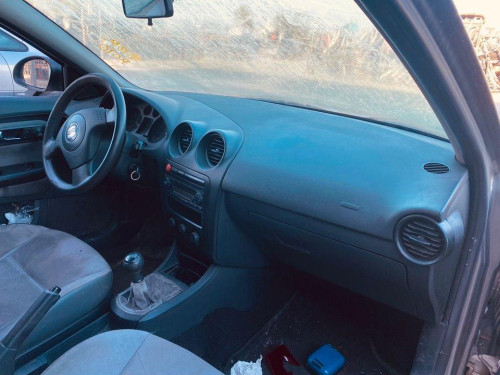 SEAT IBIZA (6L1) — автомобиль-донор на запчасти 