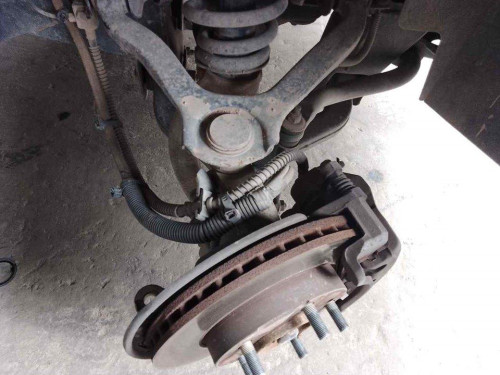 BRAZO SUSPENSION INFERIOR DELANTERO DERECHO Ssangyong KYRON 