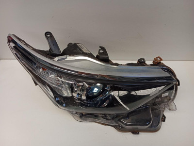 FARO DERECHO, TOYOTA, AURIS (E18)